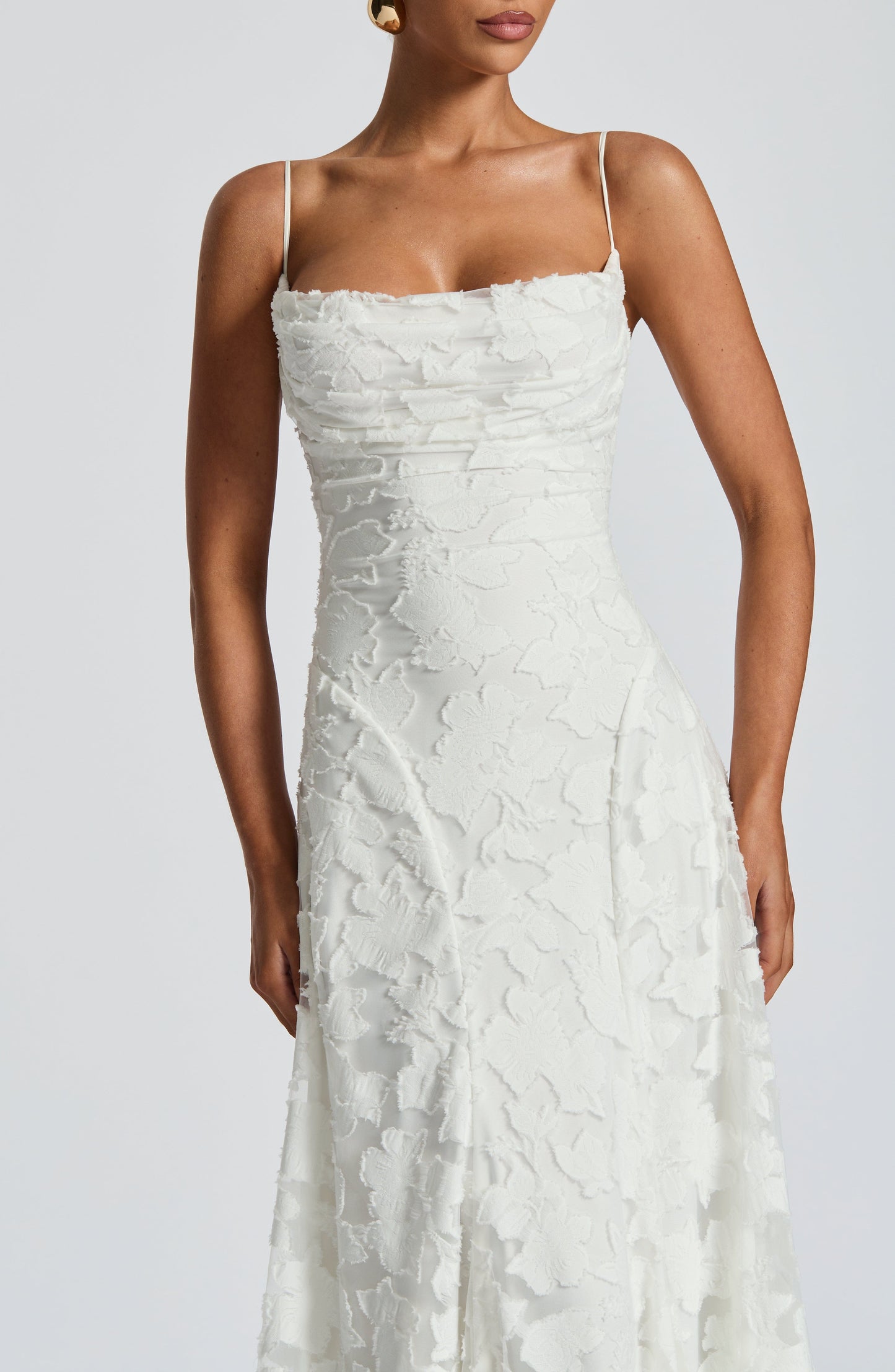 Rubí | Vestido largo elegante de encaje floral